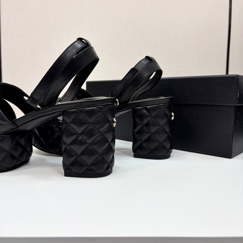 Ch**el Sandals