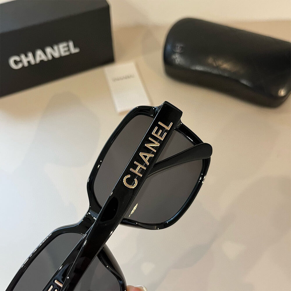 Ch**el SUNGLASSES