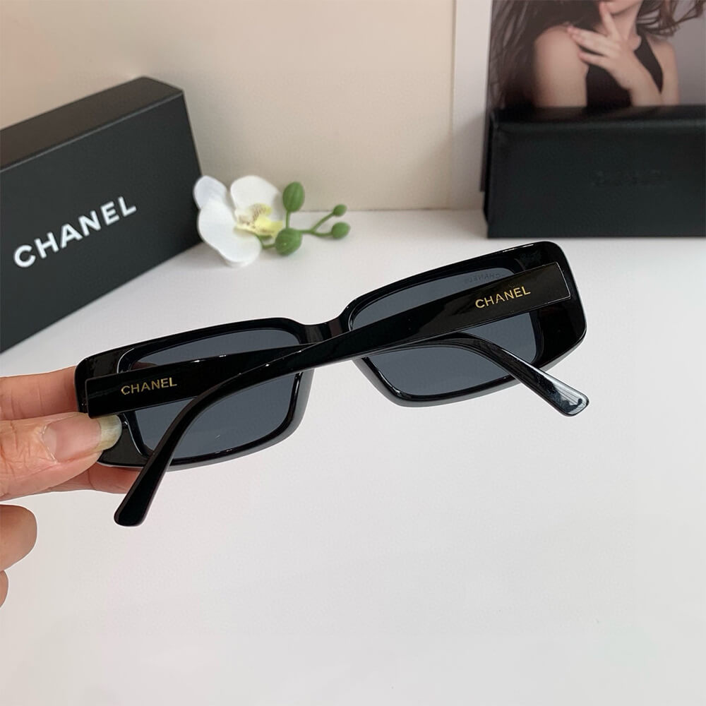 Ch**el SUNGLASSES