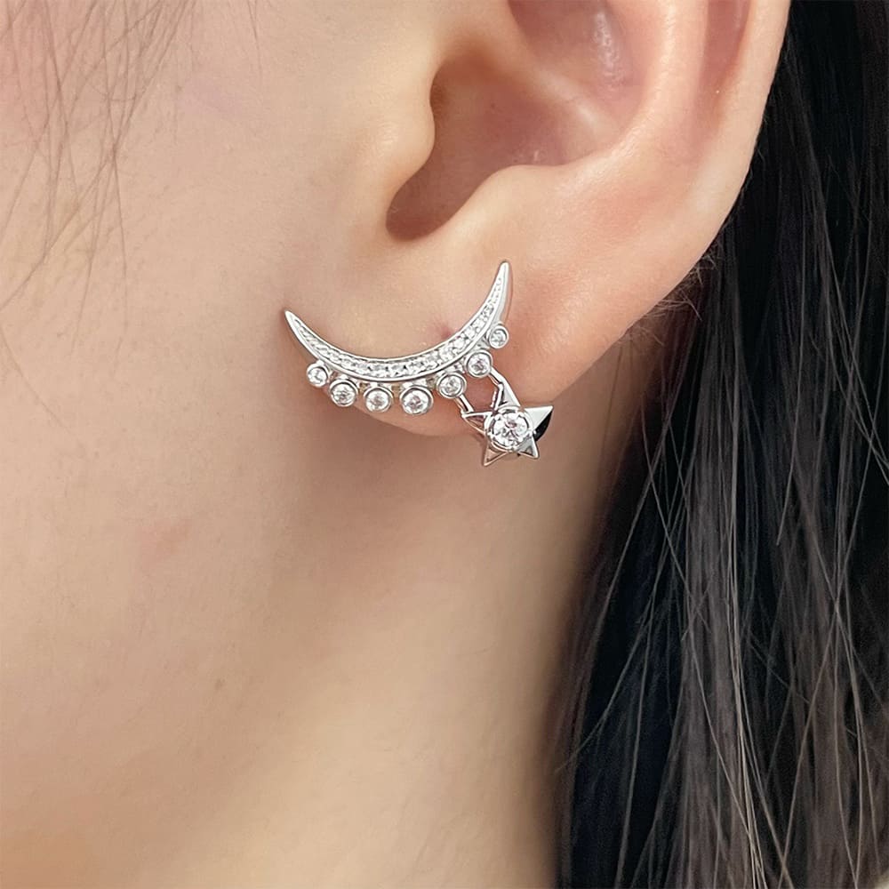 Ch**el LUNE DE Ch**el SINGLE CLIP EARRINGS