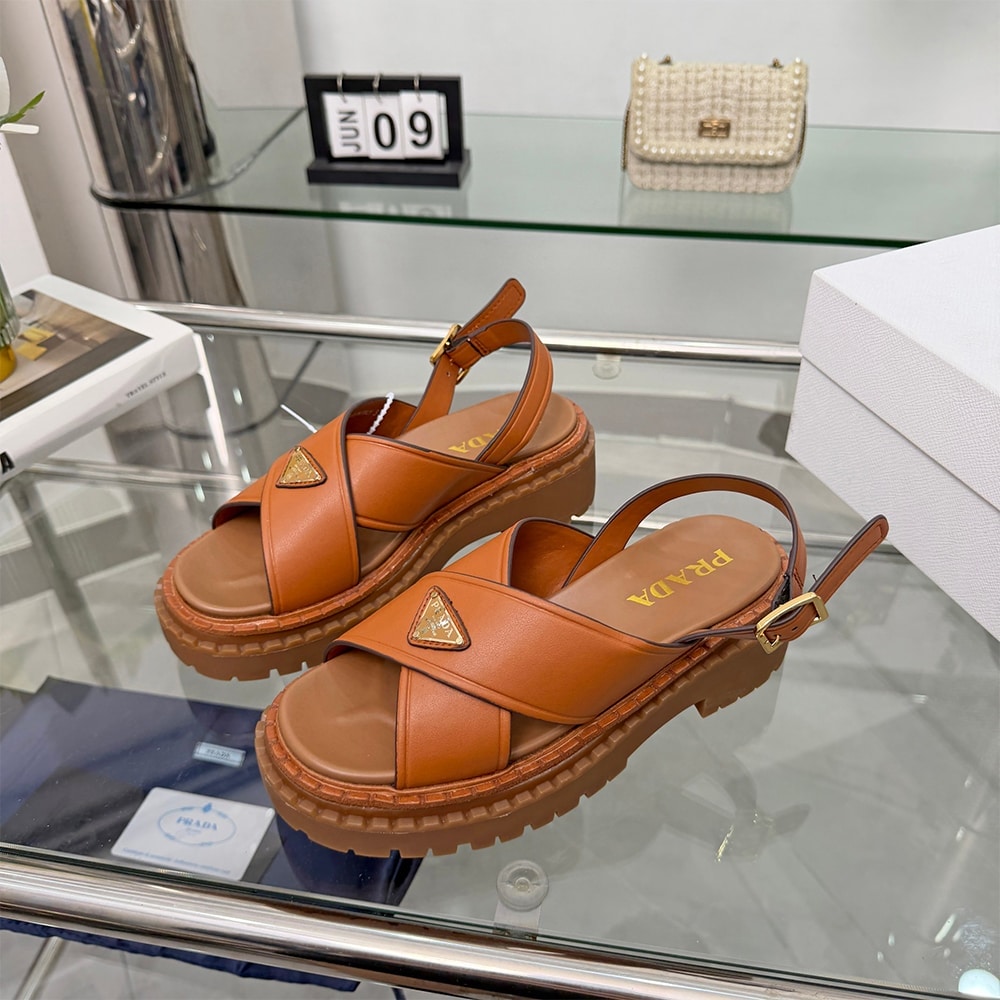 Pra*a Leather sandals (EU SIZE 35-42)