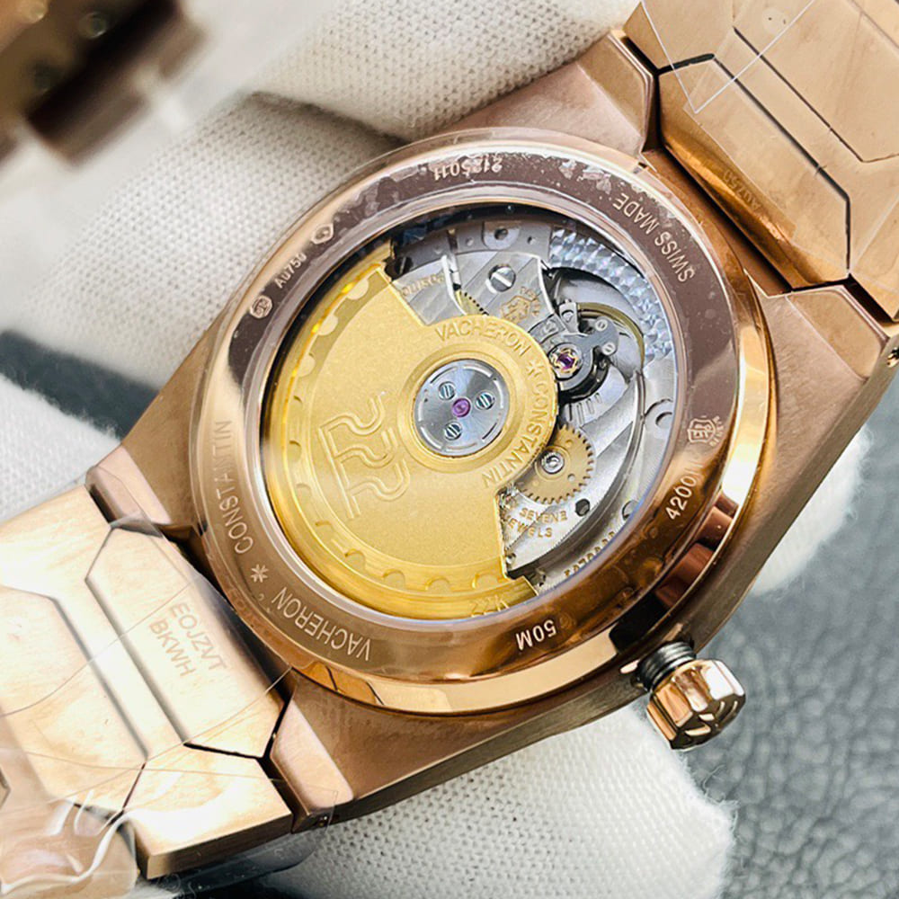 Vacheron C0nstan1n Historiques 222