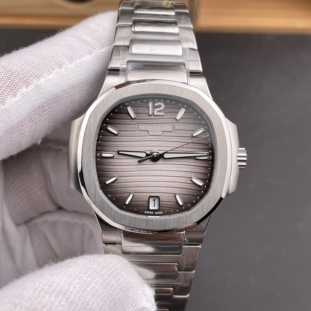 Pat*k Phi1i*pe Nautilus 7118