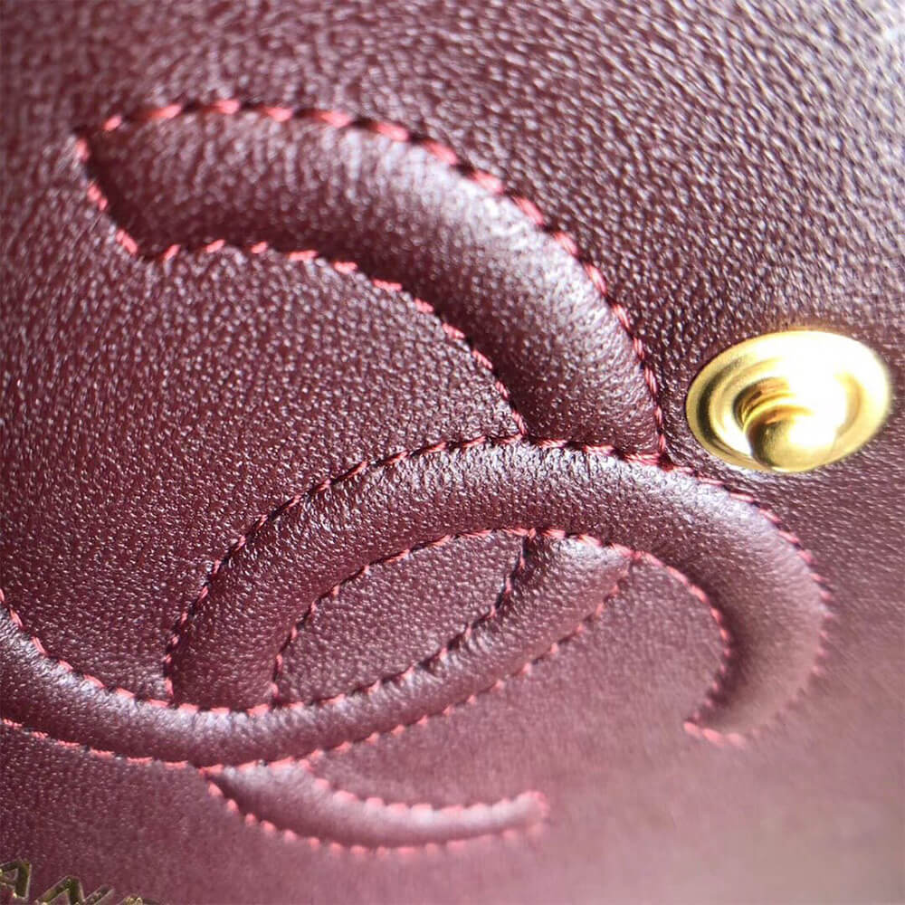 Ch**el SMALL CLASSIC HANDBAG